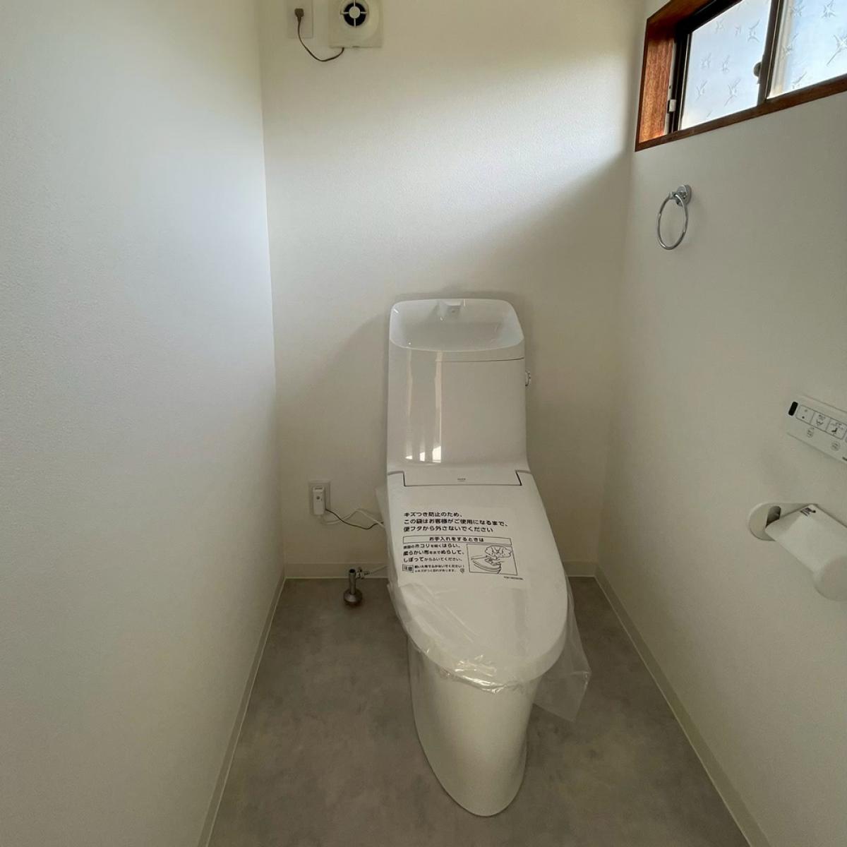 外トイレ入口を閉鎖|室内トイレとして使いやすく整えたリフォーム事例